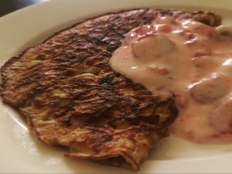 3 Ingredient Gluten Free Banana Pancakes