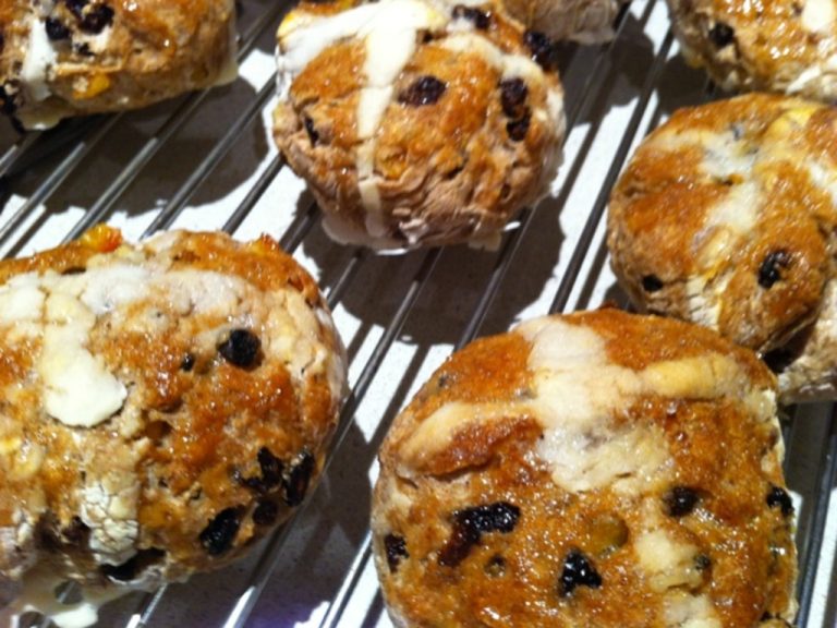 Gluten free Hot Cross Buns recipe